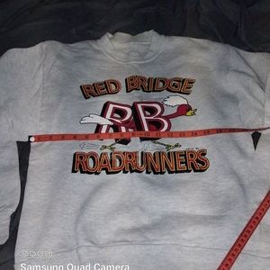 Vintage red bridge roadrunners size medium
